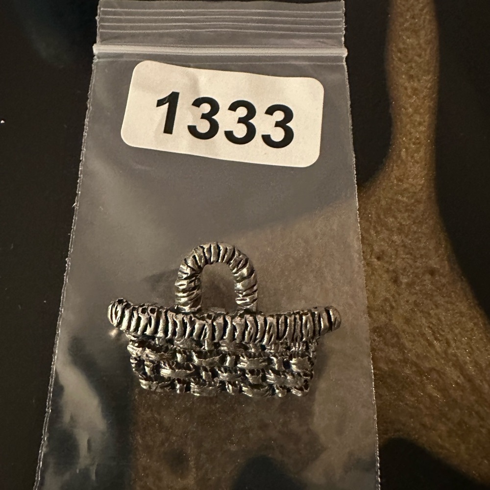Silver Woven Basket pin